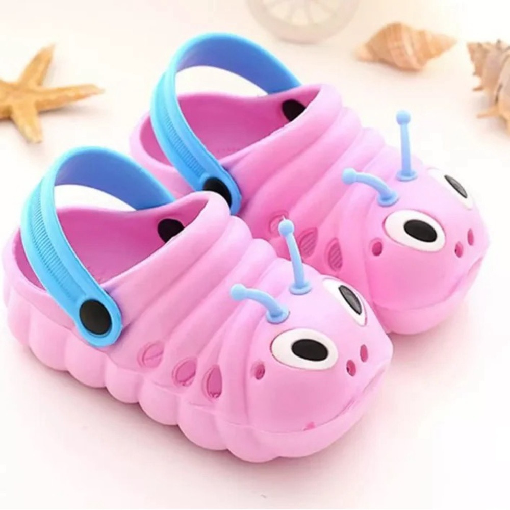 Children comfort fit, weightless unisex sleepers 
SIZE 5-11